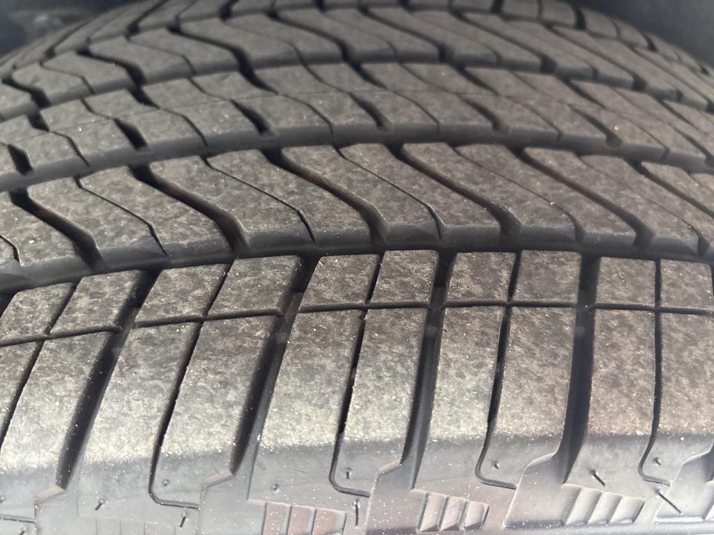 used 2024 GMC Yukon XL car, priced at $74,998