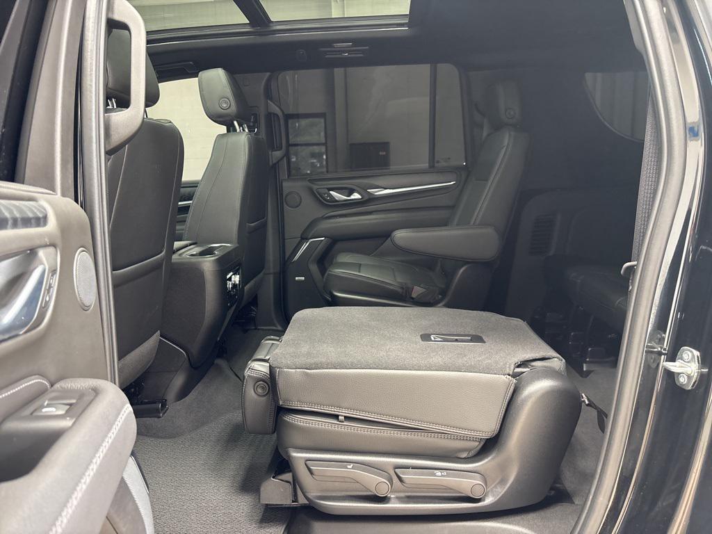 used 2024 GMC Yukon XL car, priced at $74,998