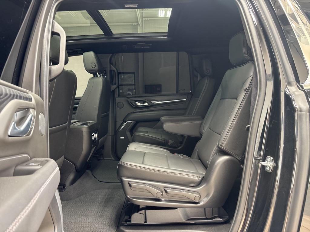 used 2024 GMC Yukon XL car, priced at $74,998