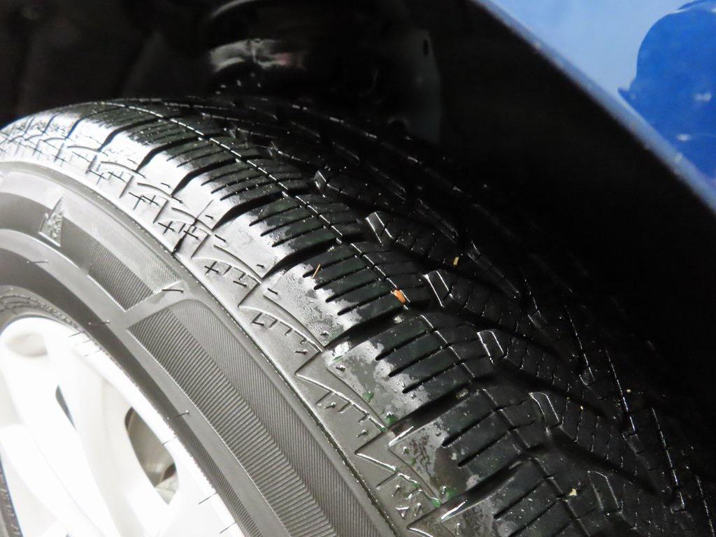 used 2021 Chevrolet Equinox car, priced at $15,591