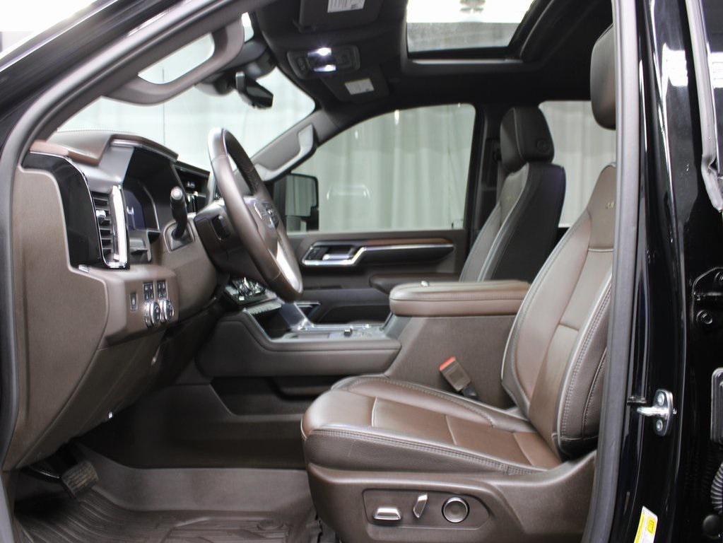 used 2024 GMC Sierra 2500 car, priced at $74,997