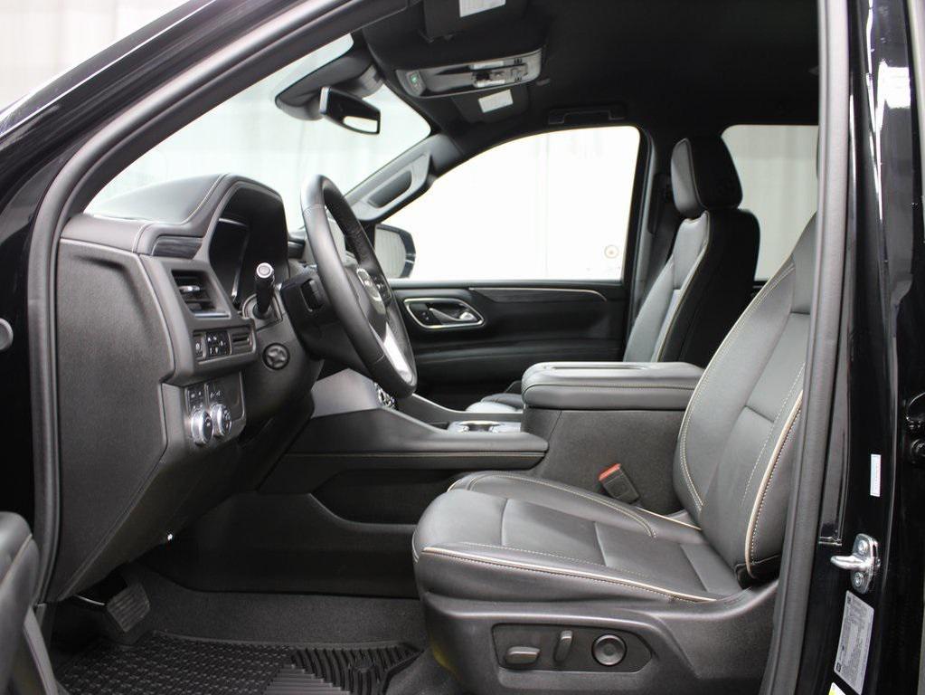 used 2024 GMC Yukon XL car, priced at $66,992