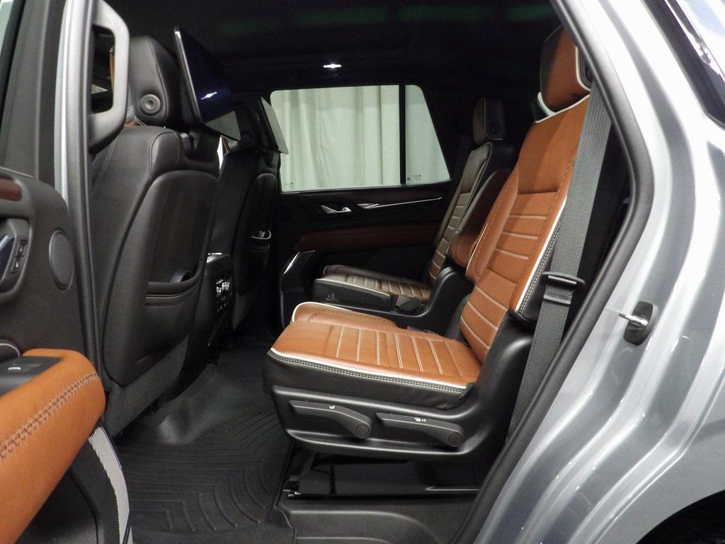 used 2024 GMC Yukon car, priced at $85,497