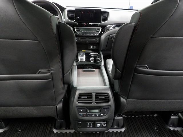 used 2022 Honda Pilot car, priced at $36,997