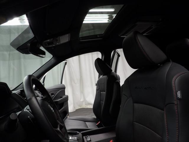used 2022 Honda Pilot car, priced at $36,997