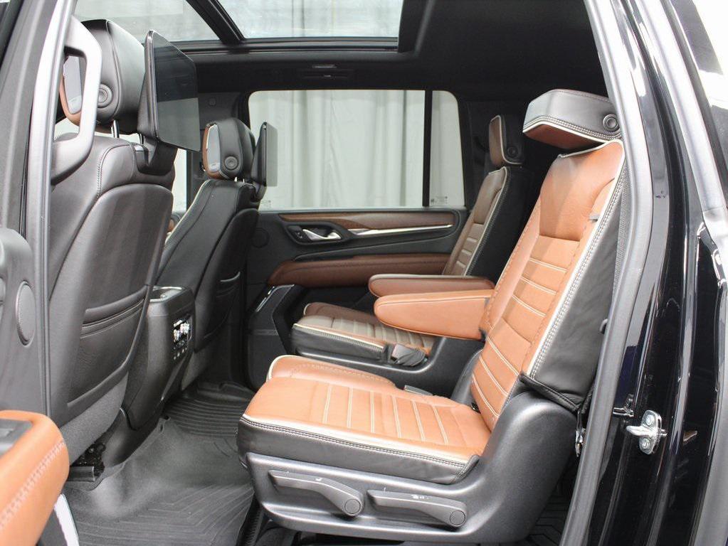 used 2023 GMC Yukon XL car, priced at $74,998