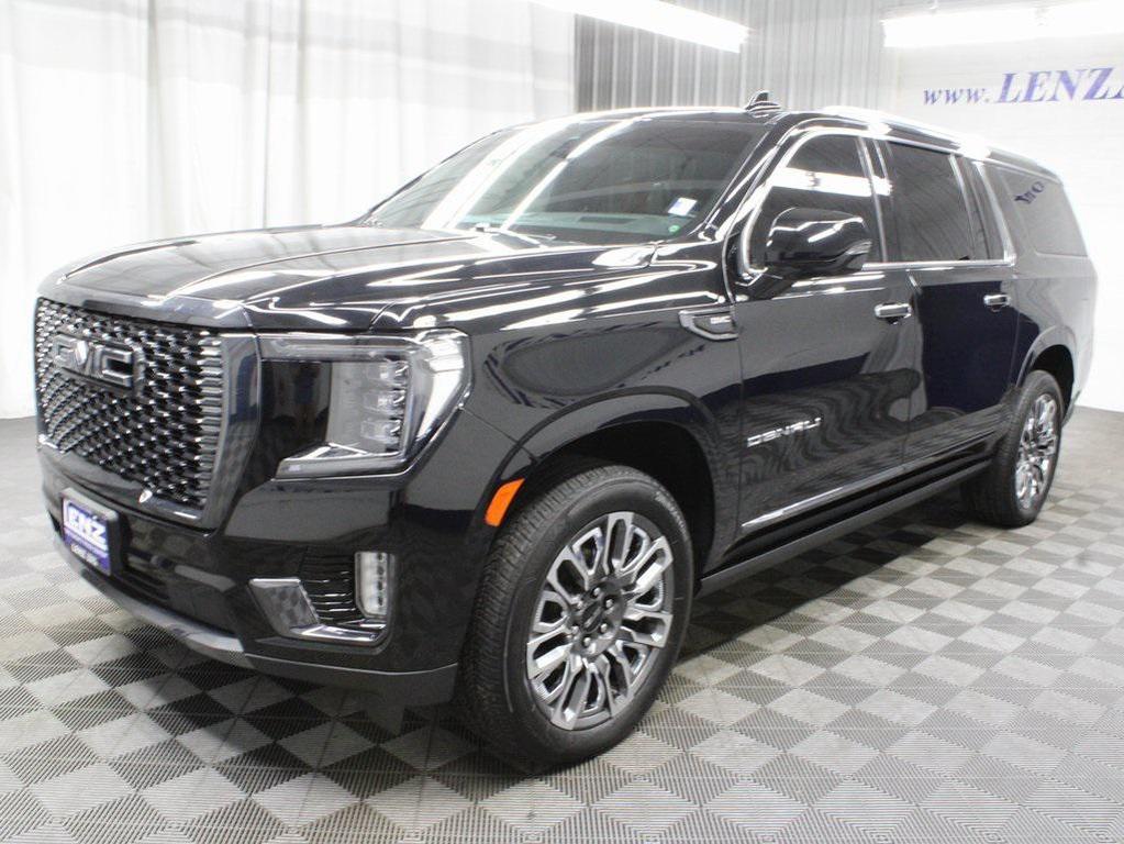 used 2023 GMC Yukon XL car, priced at $74,998