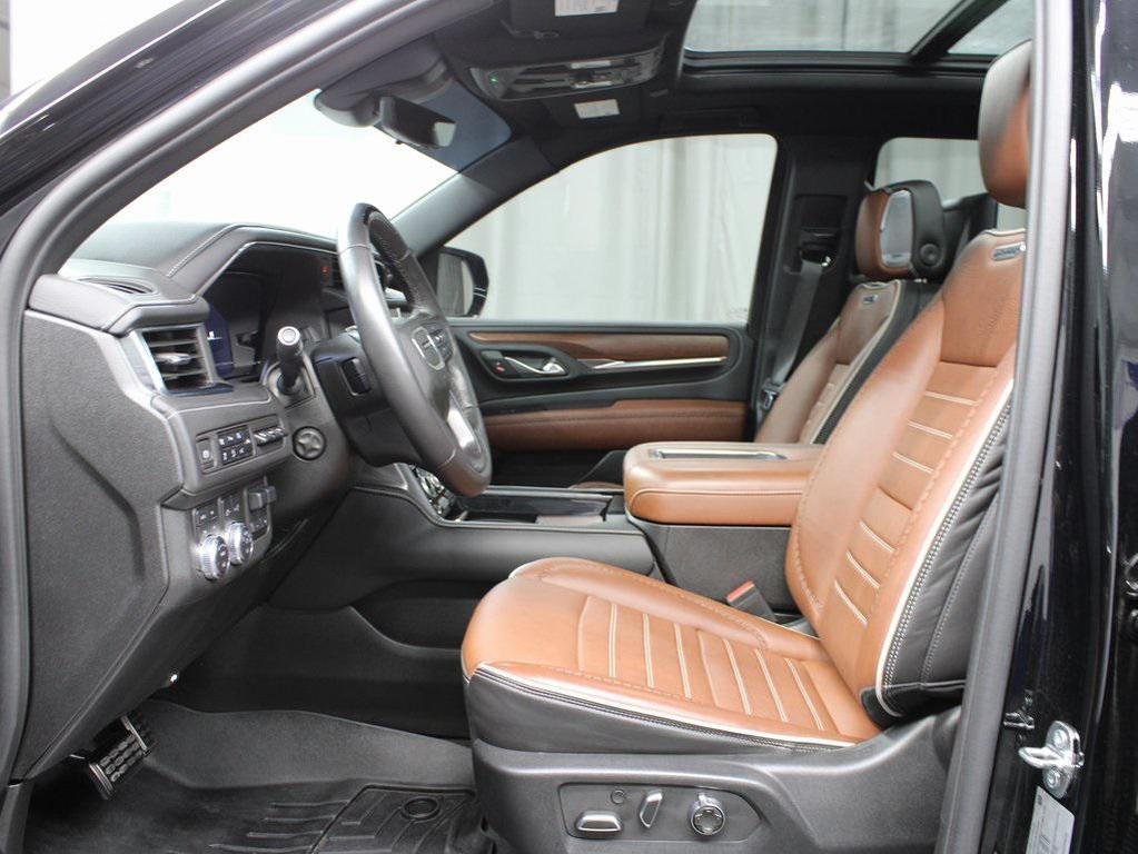 used 2023 GMC Yukon XL car, priced at $74,998
