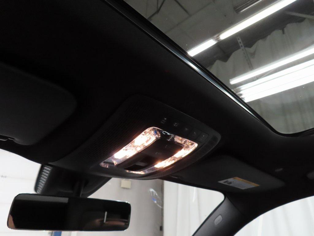 used 2022 Mercedes-Benz GLB 250 car, priced at $28,998