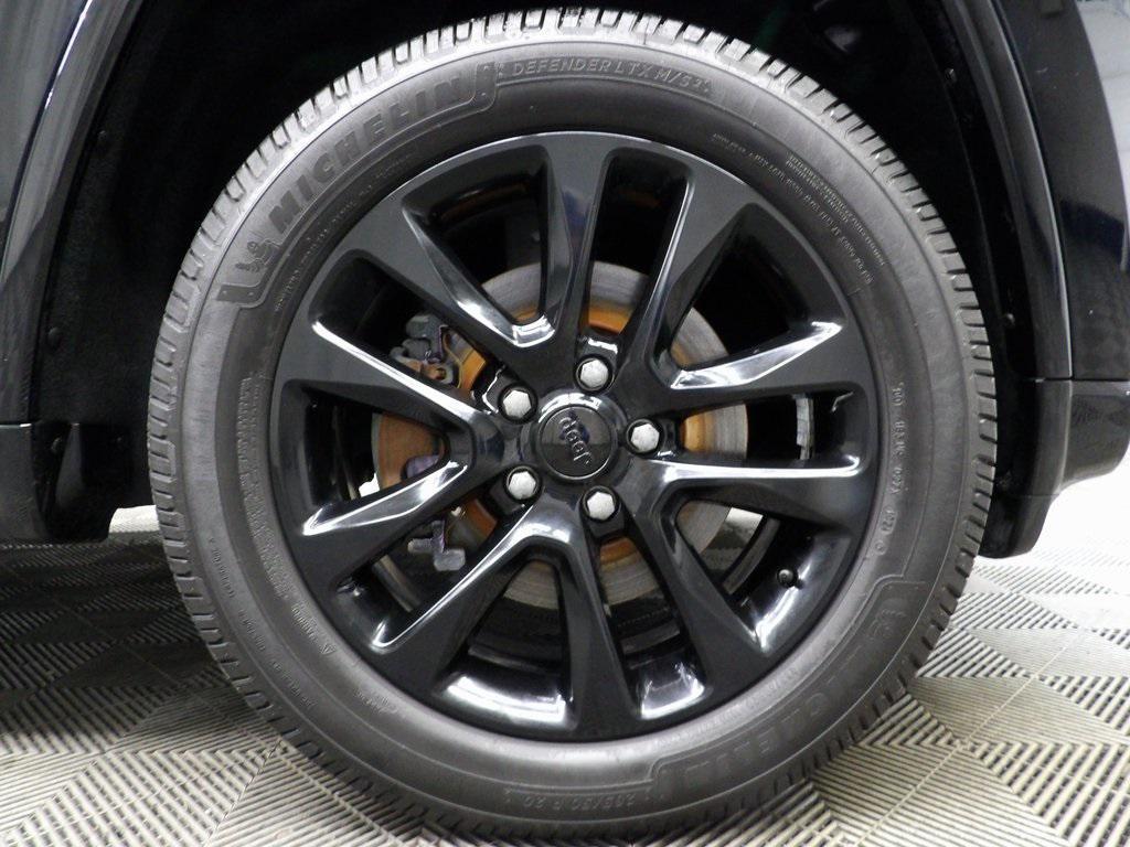 used 2021 Jeep Grand Cherokee car, priced at $22,997