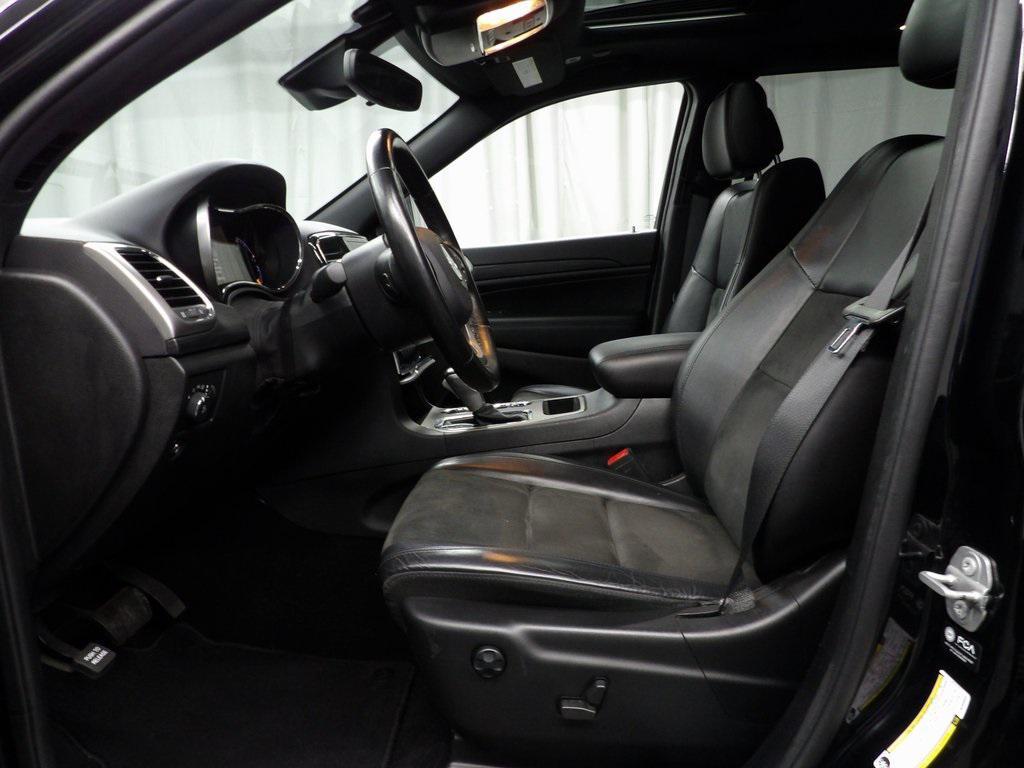 used 2021 Jeep Grand Cherokee car, priced at $22,997