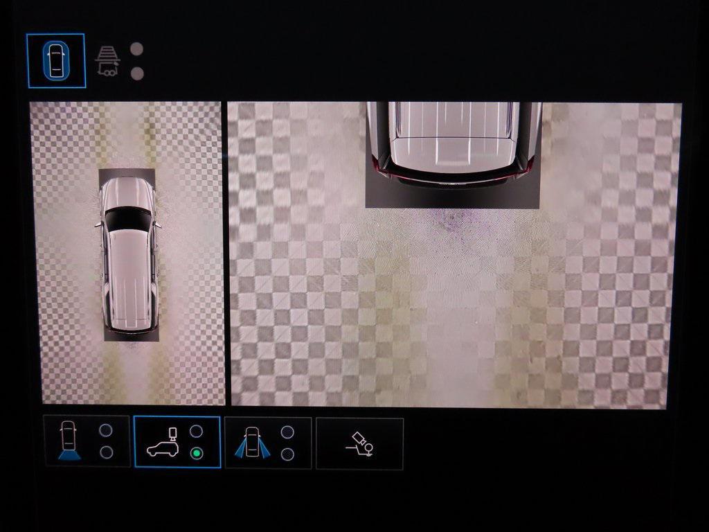 used 2025 GMC Yukon XL car, priced at $80,991