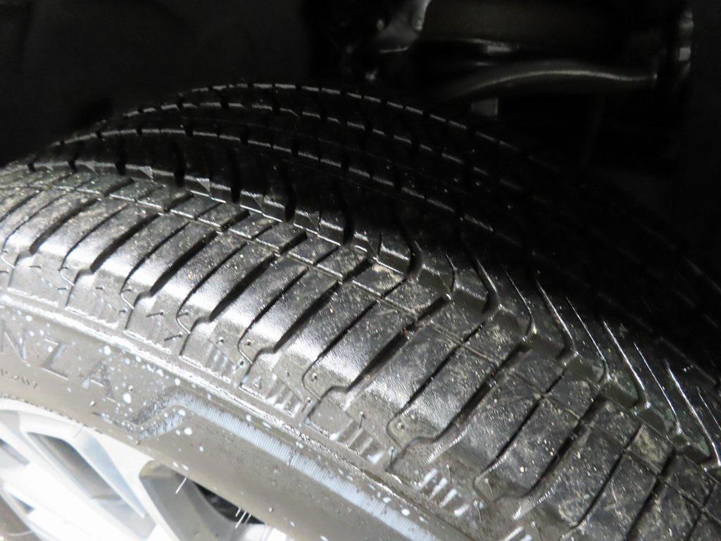 used 2025 GMC Yukon XL car, priced at $80,991