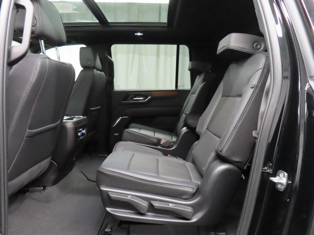 used 2025 GMC Yukon XL car, priced at $80,991