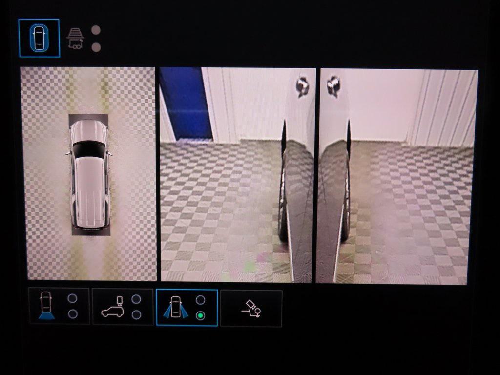 used 2025 GMC Yukon XL car, priced at $80,991