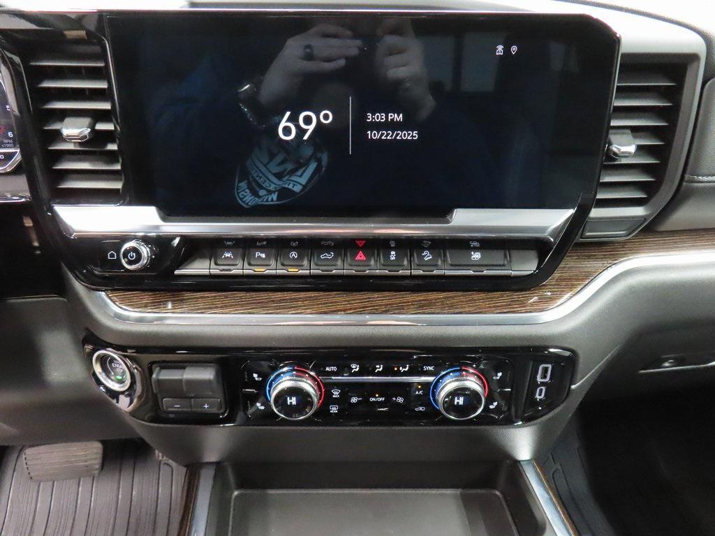 used 2024 GMC Sierra 1500 car, priced at $50,997