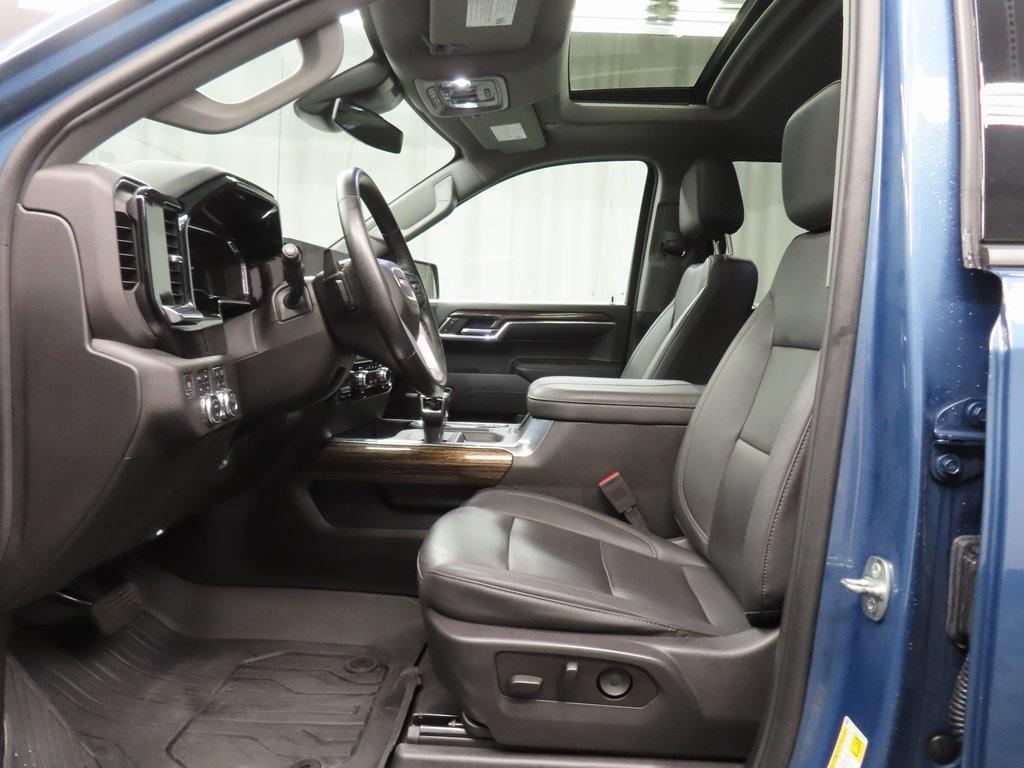 used 2024 GMC Sierra 1500 car, priced at $50,997