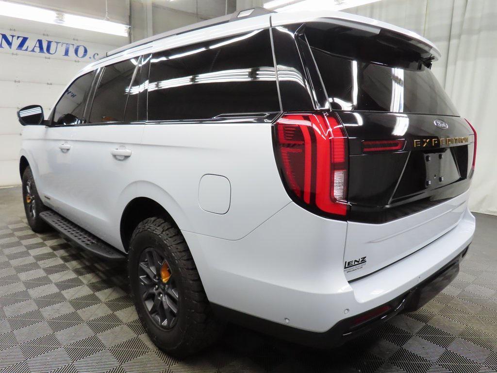 used 2025 Ford Expedition car, priced at $81,497