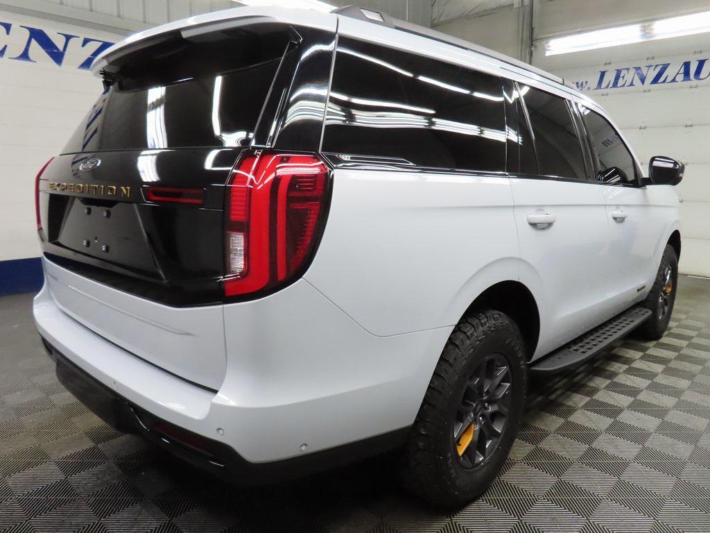 used 2025 Ford Expedition car, priced at $81,497