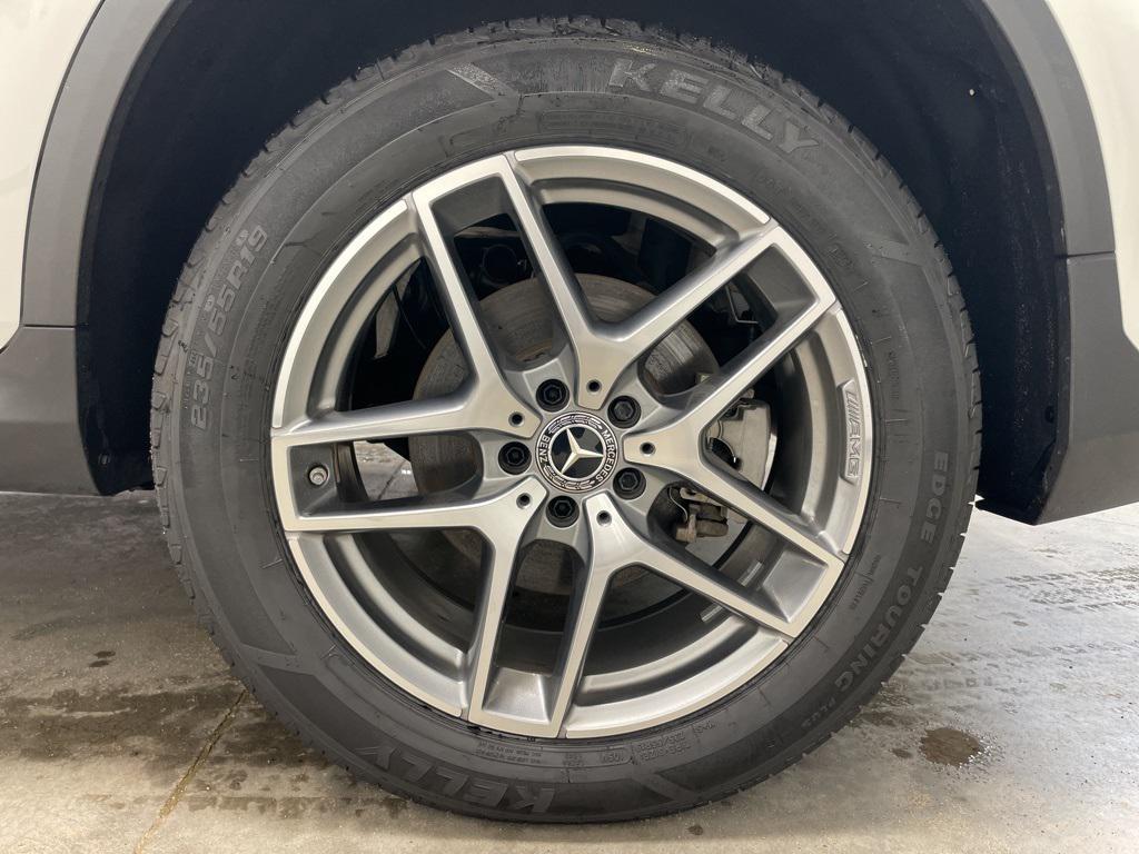 used 2018 Mercedes-Benz GLC 300 car, priced at $19,497