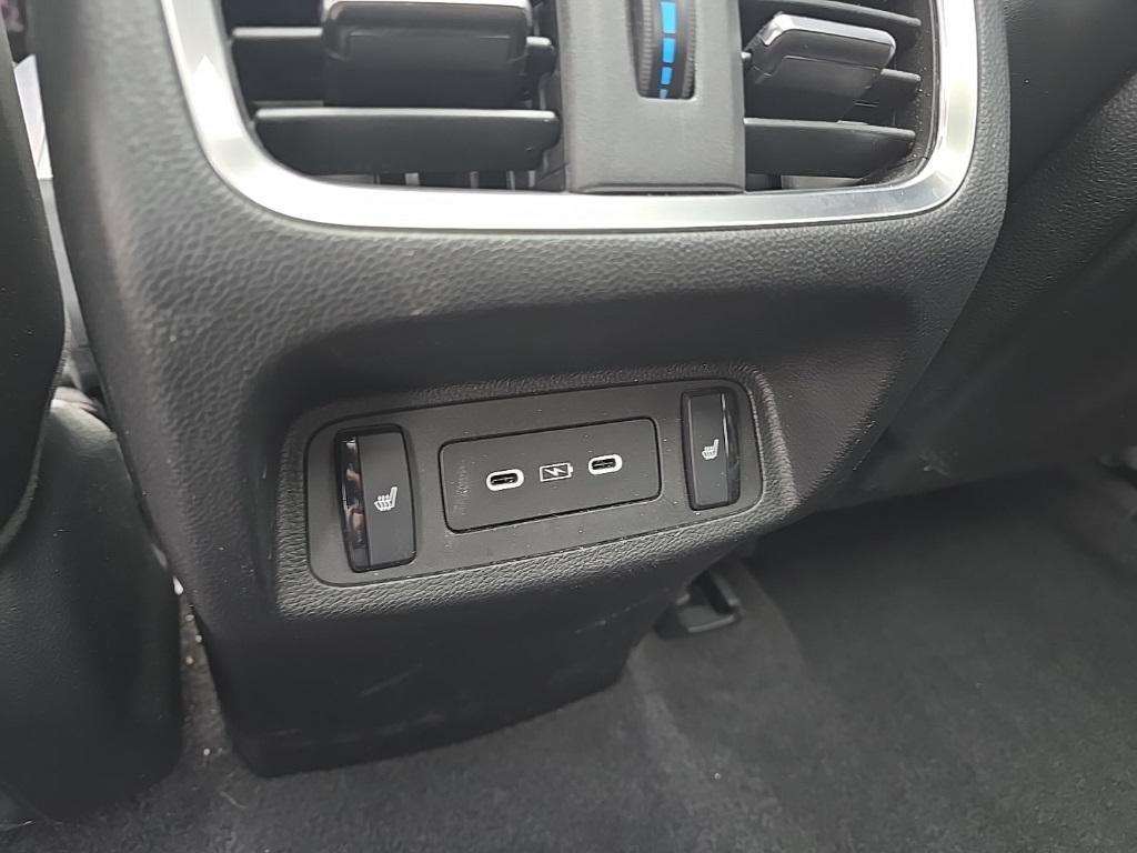 used 2023 Acura RDX car, priced at $40,997