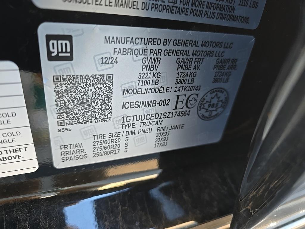 used 2025 GMC Sierra 1500 car, priced at $50,997