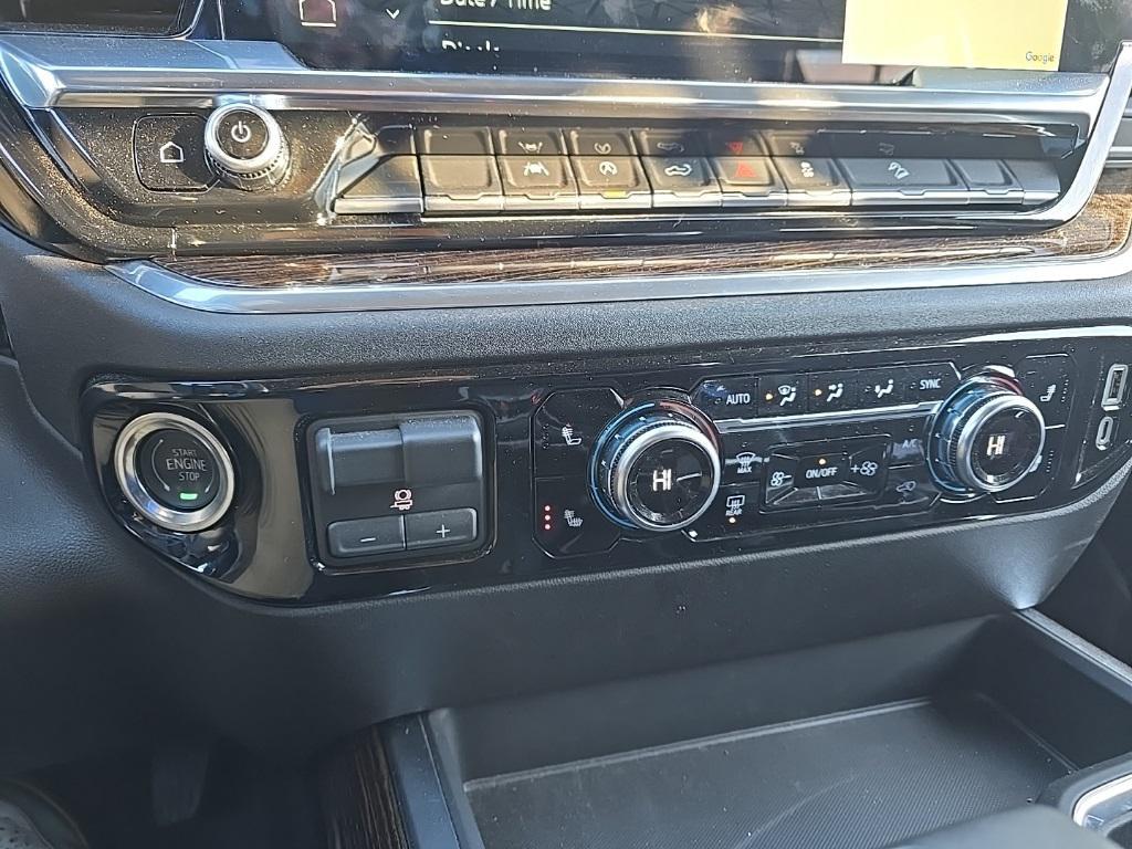 used 2025 GMC Sierra 1500 car, priced at $50,997