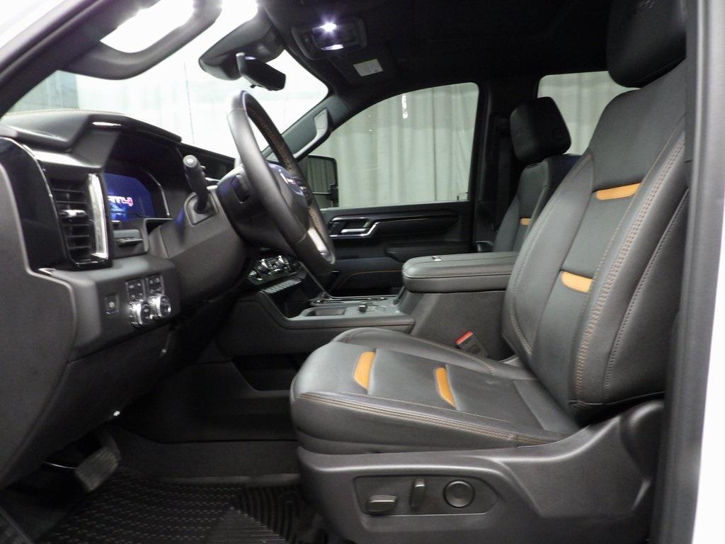 used 2025 GMC Sierra 2500 car, priced at $78,997