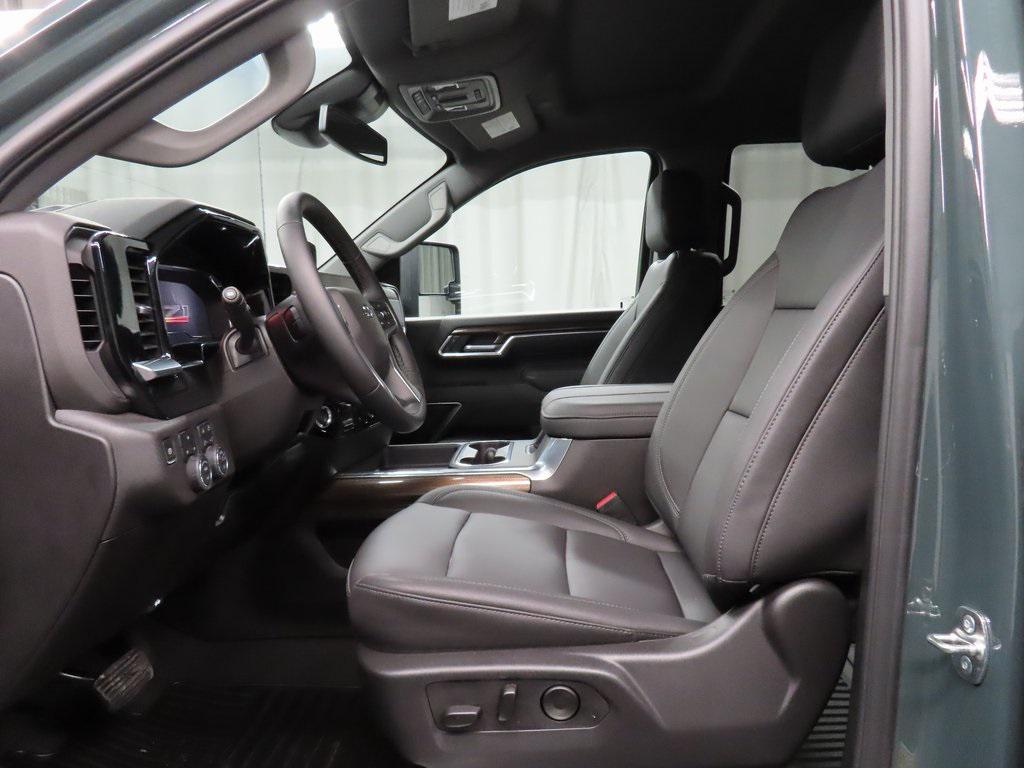 used 2025 Chevrolet Silverado 2500 car, priced at $71,497