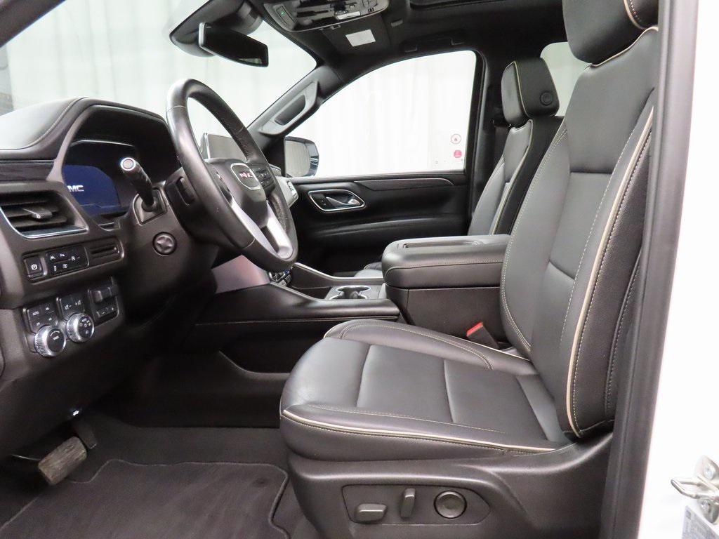 used 2024 GMC Yukon XL car, priced at $67,997