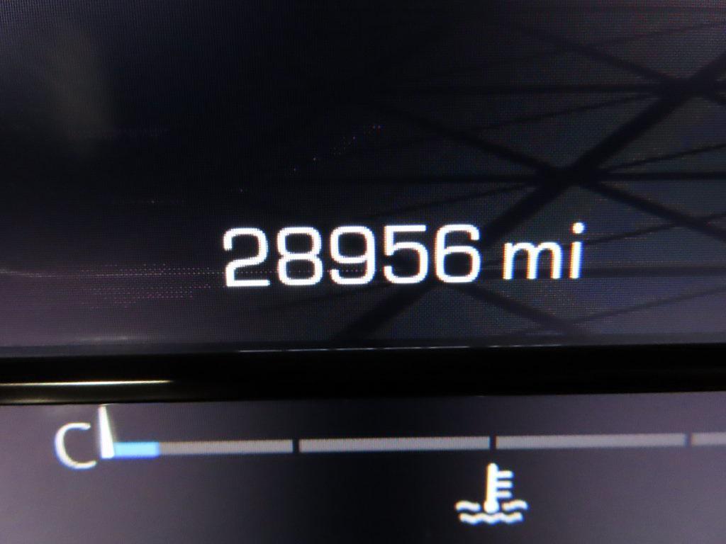 used 2024 GMC Yukon XL car, priced at $67,997