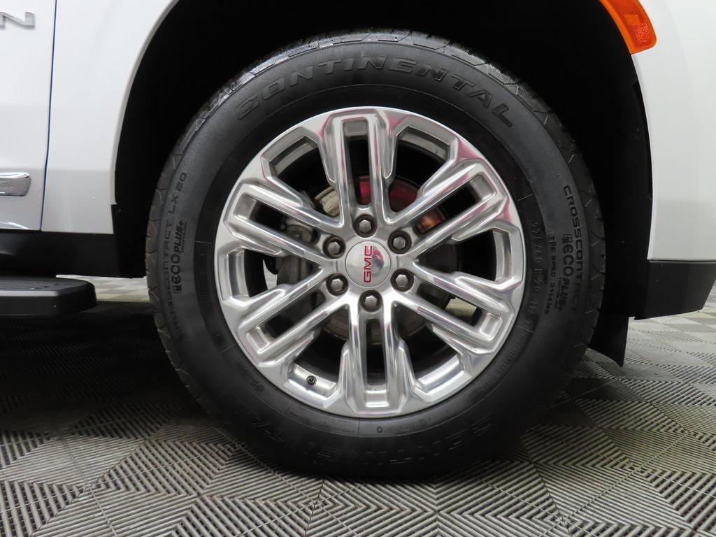 used 2024 GMC Yukon XL car, priced at $67,997