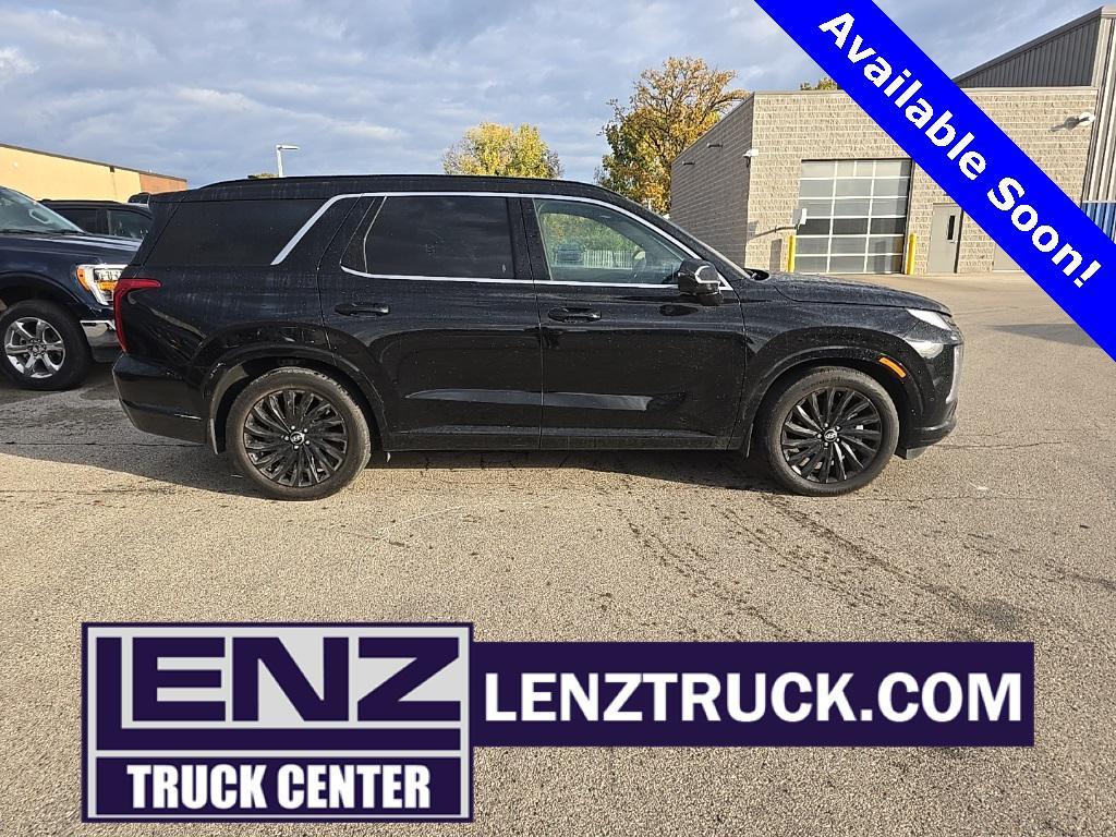 used 2025 Hyundai Palisade car, priced at $48,997