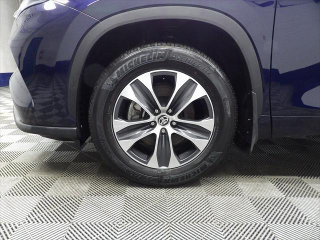 used 2024 Toyota Highlander car, priced at $44,498