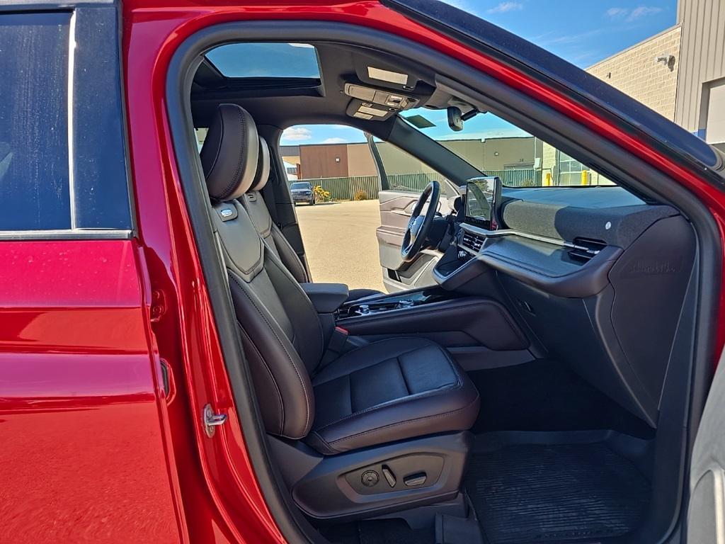 used 2025 Ford Explorer car, priced at $48,997