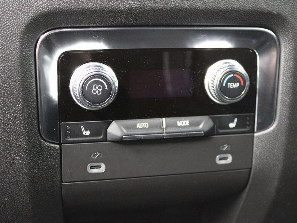 used 2024 GMC Yukon XL car, priced at $74,497