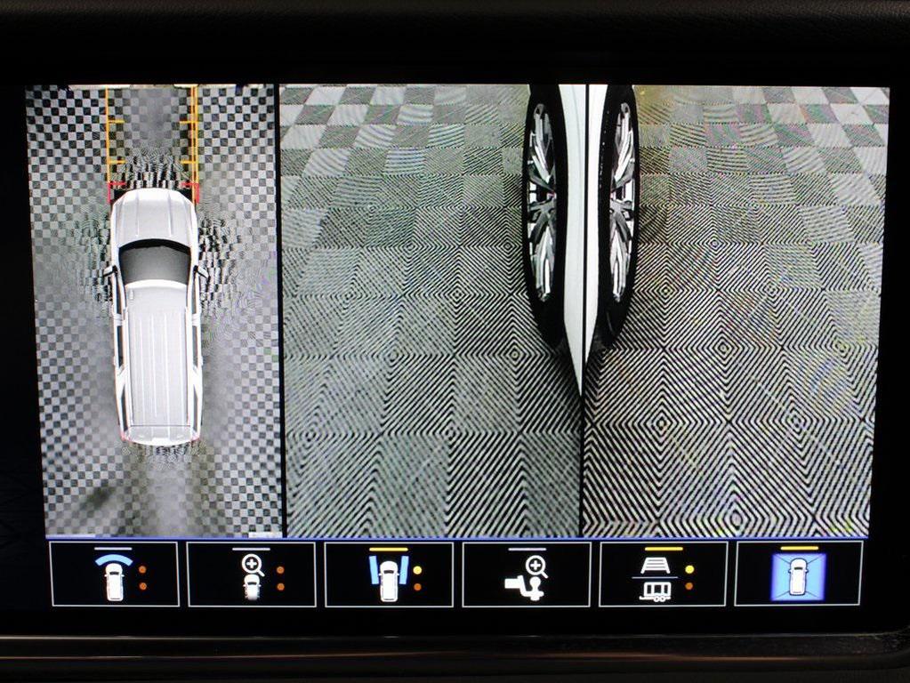 used 2024 GMC Yukon XL car, priced at $74,497