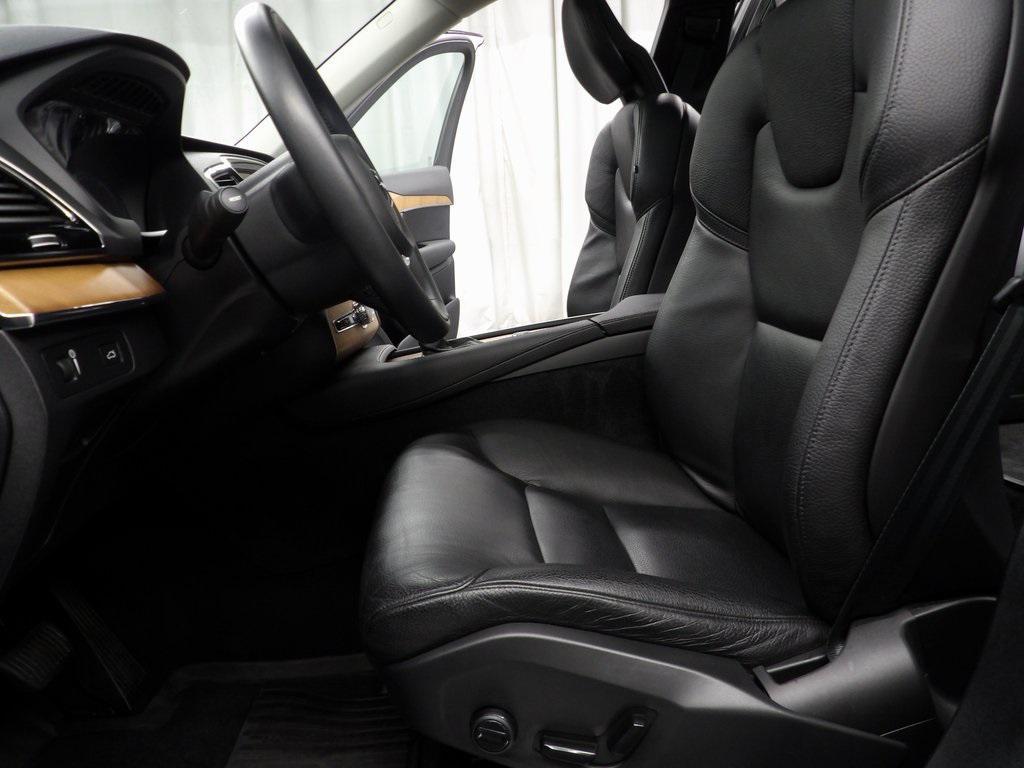 used 2022 Volvo XC90 car, priced at $41,497