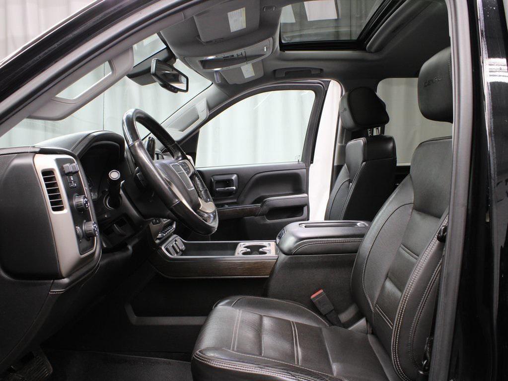 used 2018 GMC Sierra 1500 car, priced at $34,997