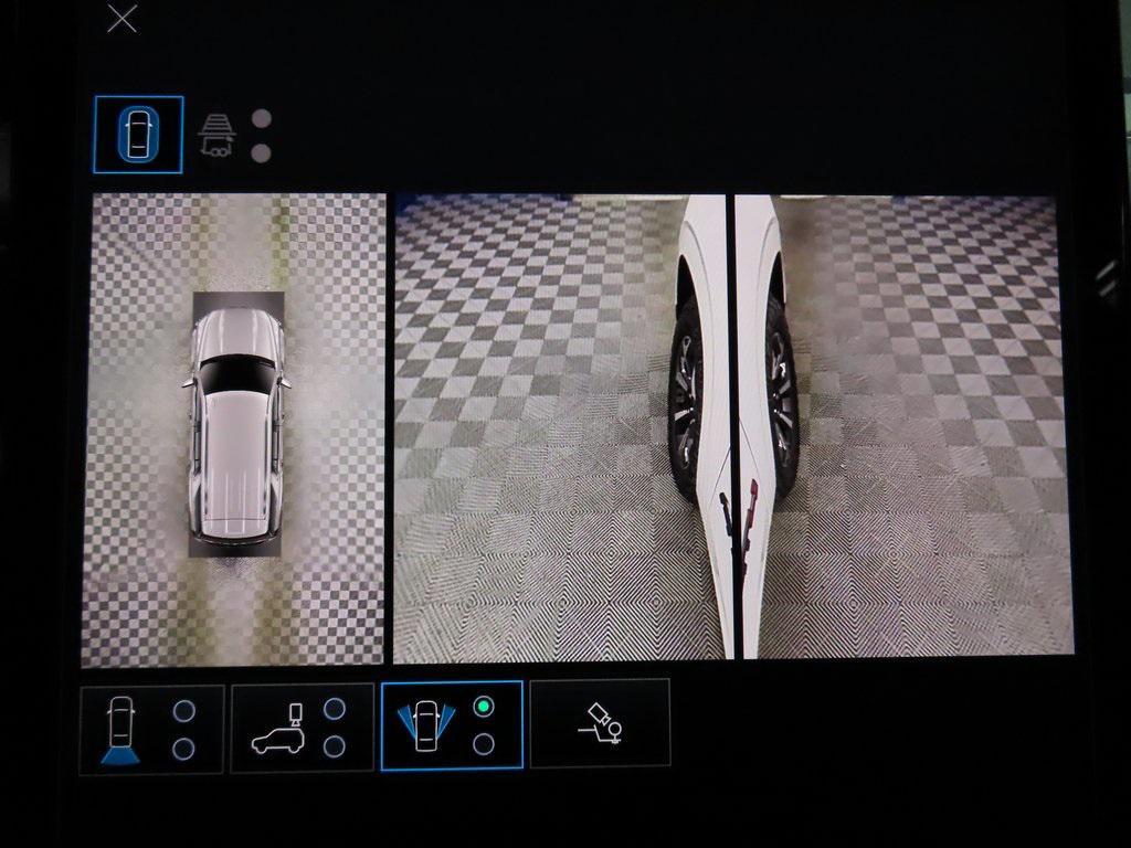 used 2025 GMC Yukon car, priced at $88,497