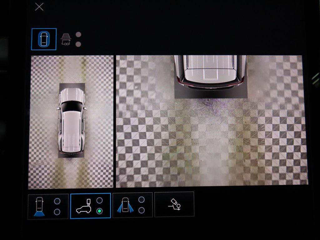 used 2025 GMC Yukon car, priced at $88,497