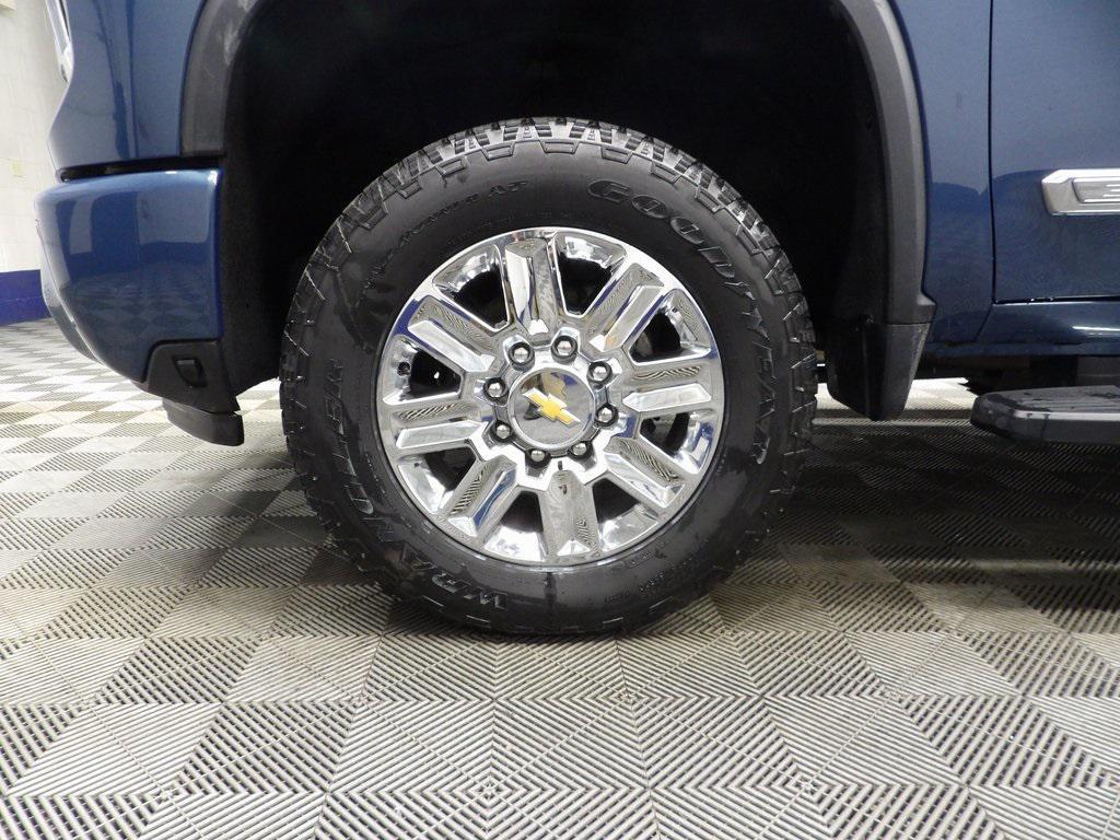 used 2024 Chevrolet Silverado 2500 car, priced at $70,593