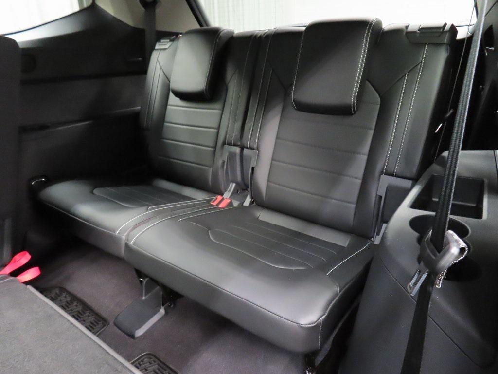 used 2024 Volkswagen Atlas car, priced at $36,997
