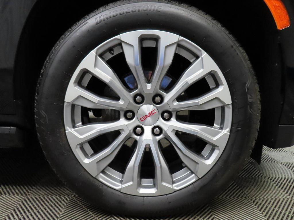 used 2024 GMC Yukon XL car, priced at $75,991