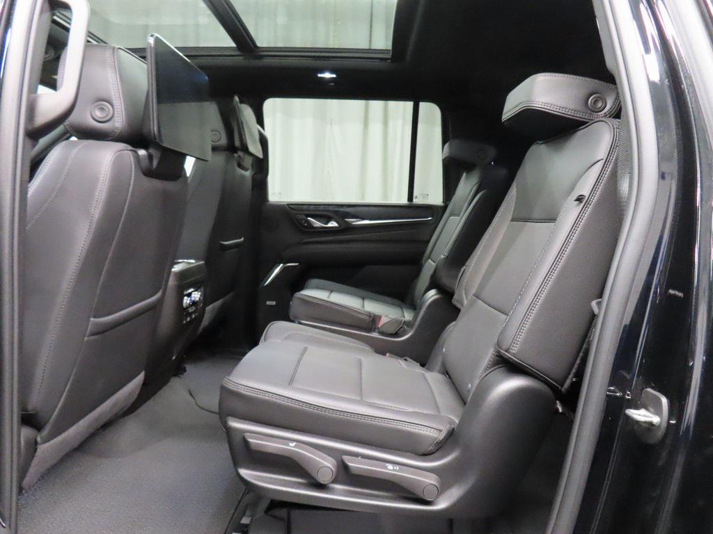 used 2024 GMC Yukon XL car, priced at $75,991