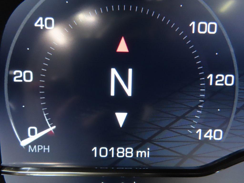 used 2024 GMC Yukon XL car, priced at $75,991