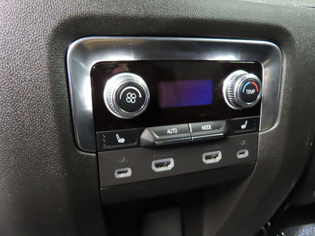 used 2024 GMC Yukon XL car, priced at $75,991