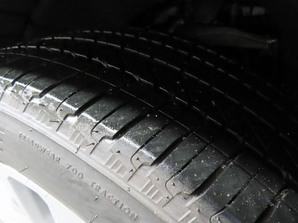 used 2024 GMC Yukon XL car, priced at $75,991