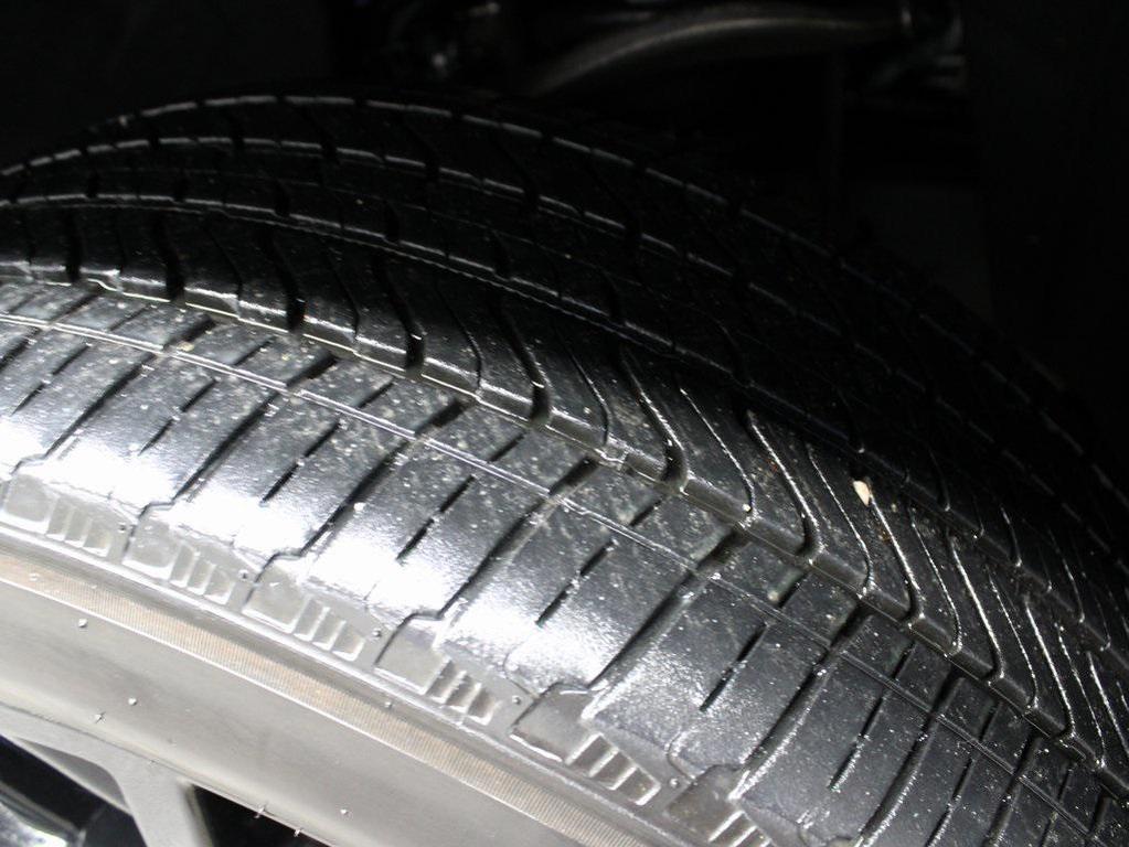 used 2024 GMC Yukon XL car, priced at $69,492