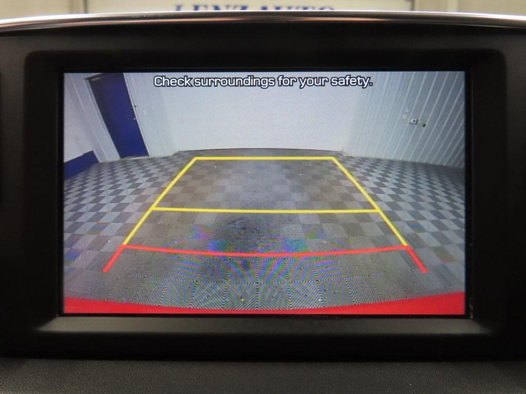 used 2020 Hyundai Santa Fe car, priced at $16,997